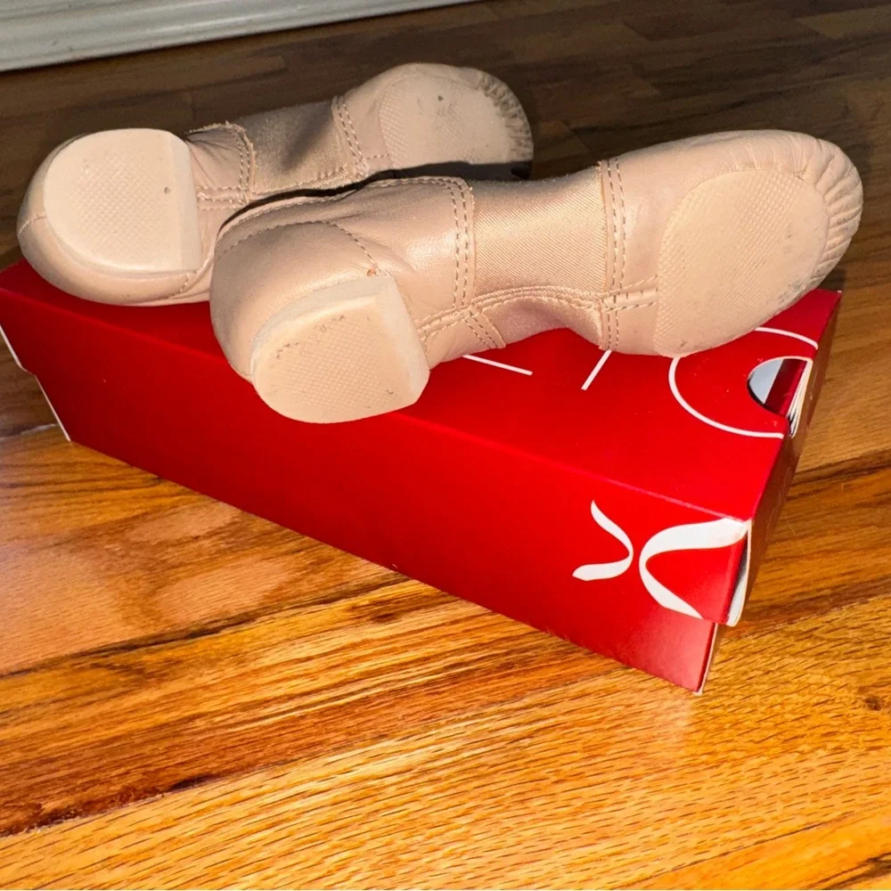 Capezio Kids Pink Tan Jazz Shoes